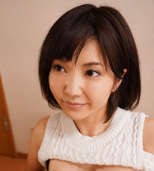 JUL-389,峰田ななみ(峰田七海)最新作品2020/12/07发布!