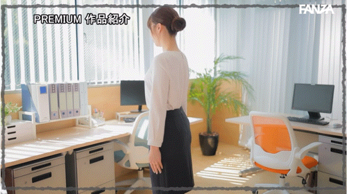 山岸あや花(山岸绮花)作品PRED-744发布!初変身!用这种方式榨干男优!