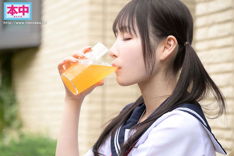 香水じゅん(香水纯)作品HMN-690发布!甜美可爱的小侄女终于熟了!变态叔父下药睡奸她强行中出开发