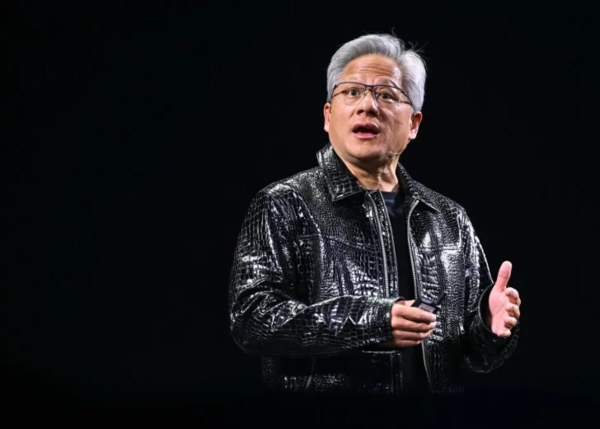 黄仁勋重申坚定与台积电合作:无法找到其他替代者 黄仁勋重申坚定与台积电合作:无法找到其他替代者