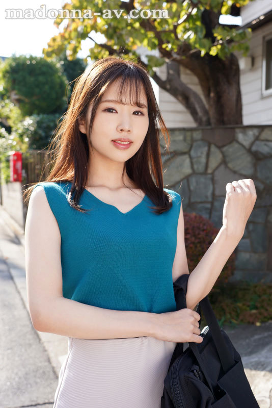 新井リマ(新井里真)作品JUQ-266发布!昔日很土的学生进化成「超性感巨乳人妻」请求收留一晚