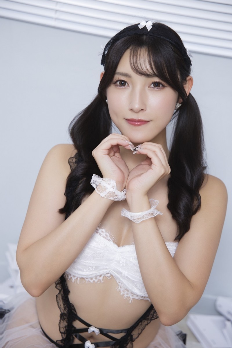 最强发片机器超冻龄!森沢かな(森泽佳奈)最喜欢演出的角色是?