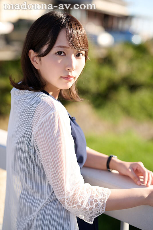 那賀崎ゆきね(那贺崎雪音)出道作品JUQ-660发布！「气质美乳人妻」带着对大海的回忆出道！