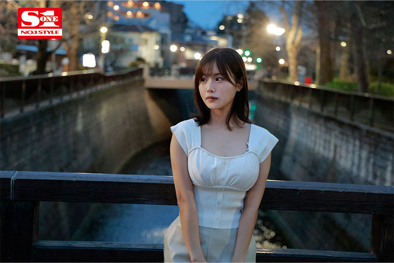 本郷愛(本乡爱)作品SSIS-887发布!绝对高潮,差点坏掉!活塞运动不停歇,拍摄场地湿了一大片