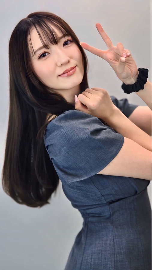 (小花暖)番号DLDSS-435 脱离WILL集团!F罩杯饱满雪嫩巨乳美女,最新AV作品移籍DAHLIA!