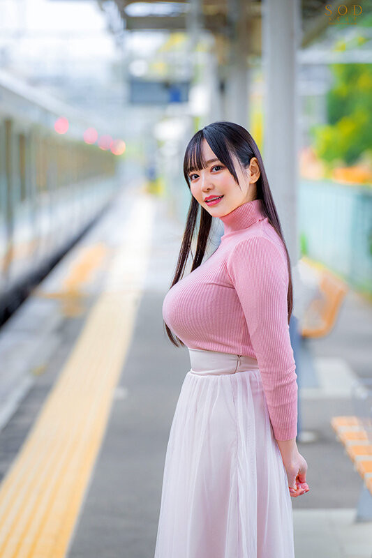 恋渕ももな(恋渕桃菜)作品STARS-812发布！被男优揉了一年！她竟然成长到了O罩杯！