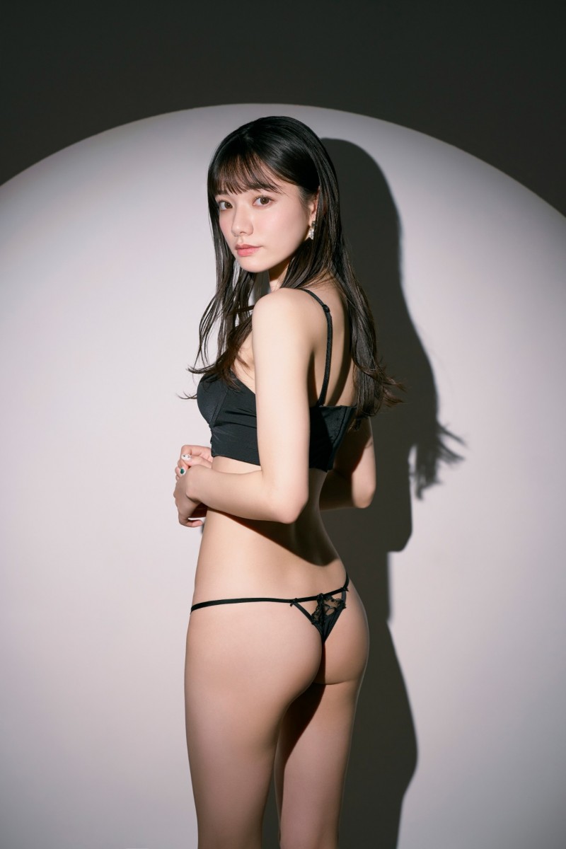 「那个人」复活了!曾经和她打笔战的宫下玲奈回应是?