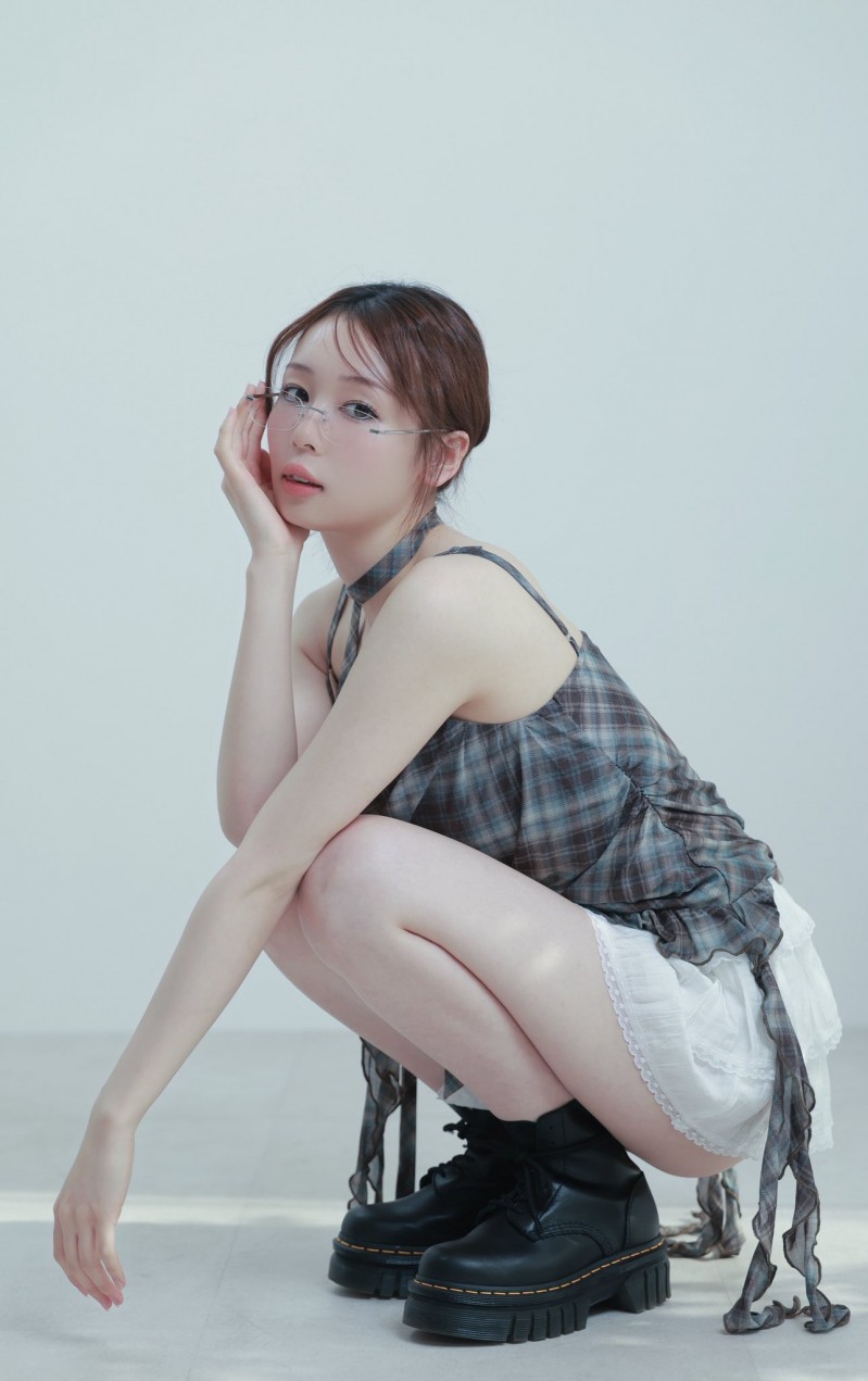 也被坑了!引退的ami把小宵こなん(小宵虎南)老公的名字写出来了!