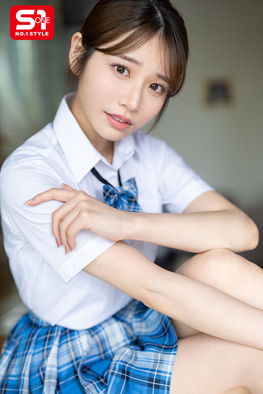 17位人气性感女优合辑作品OFJE-484发布！「超优质美乳学生妹」，巨乳解放的超诱惑7小时！