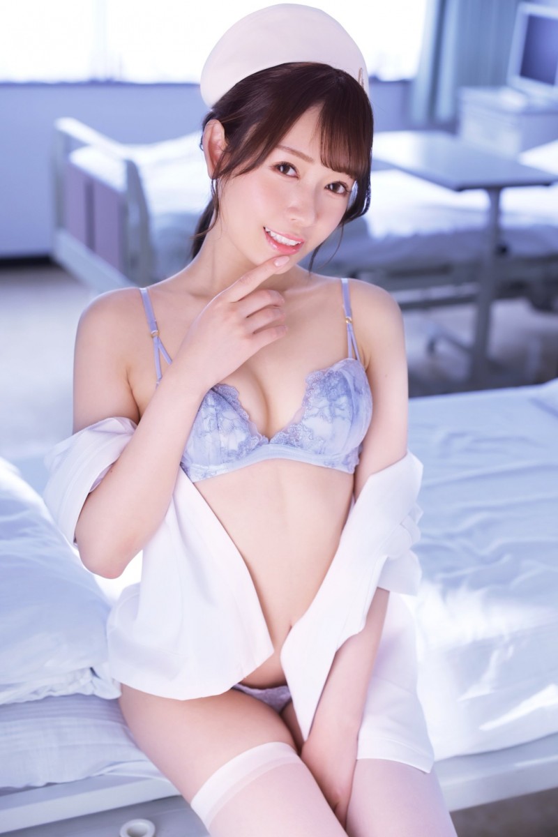 为争夺第一而相杀!日本女优也一样!
