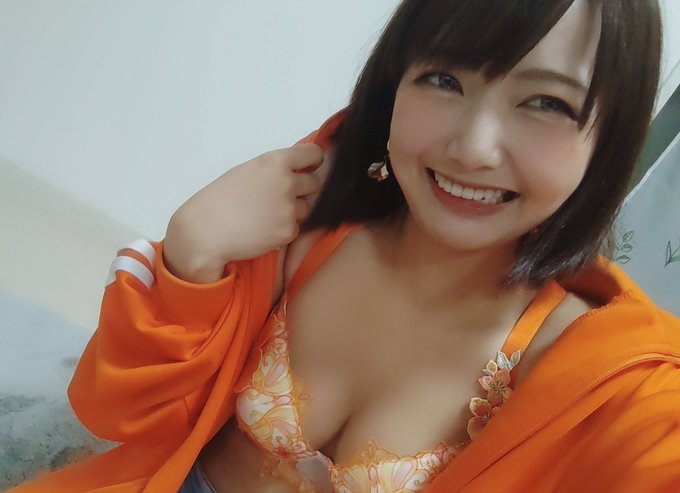 星乃莉子出道作品番号及封面,星乃莉子个人简介