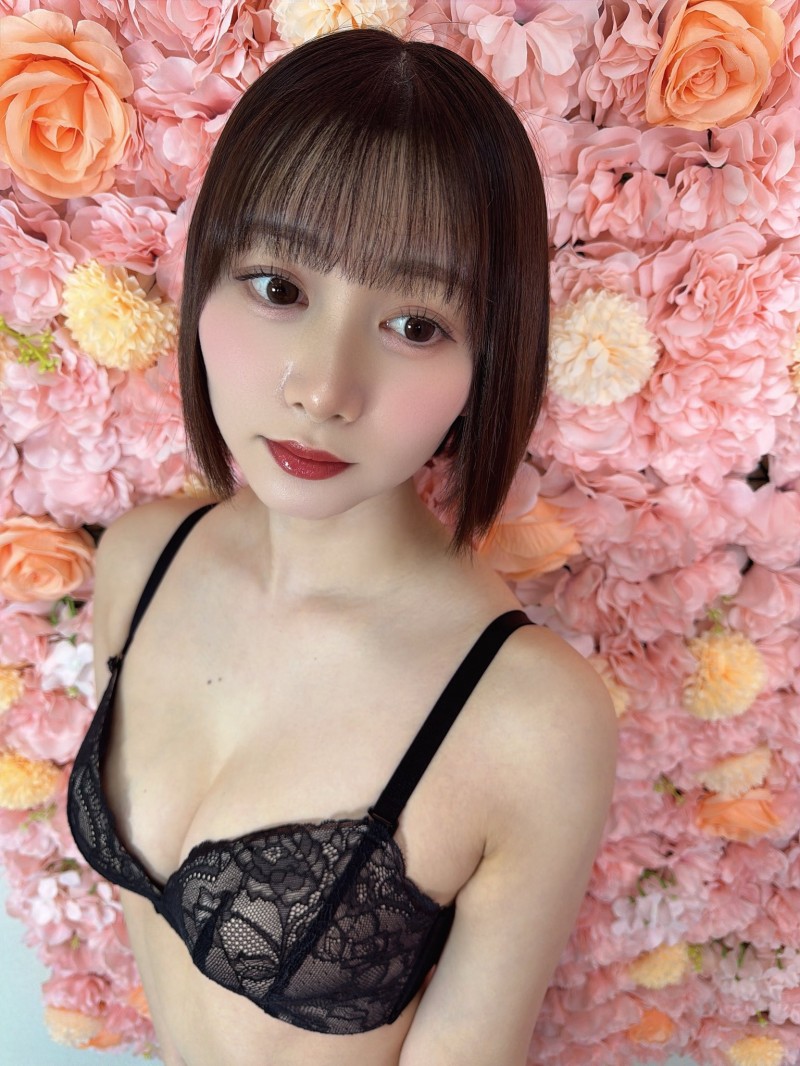 将成最强发片机器？月瀬りりあ(月濑莉莉亚)拍了这支作品！