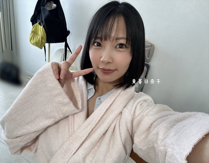(EBWH-366) 用身体当封口费！22岁H罩杯超绝美爆乳美少女「东峰日奈子」新作自慰被表哥抓到…！